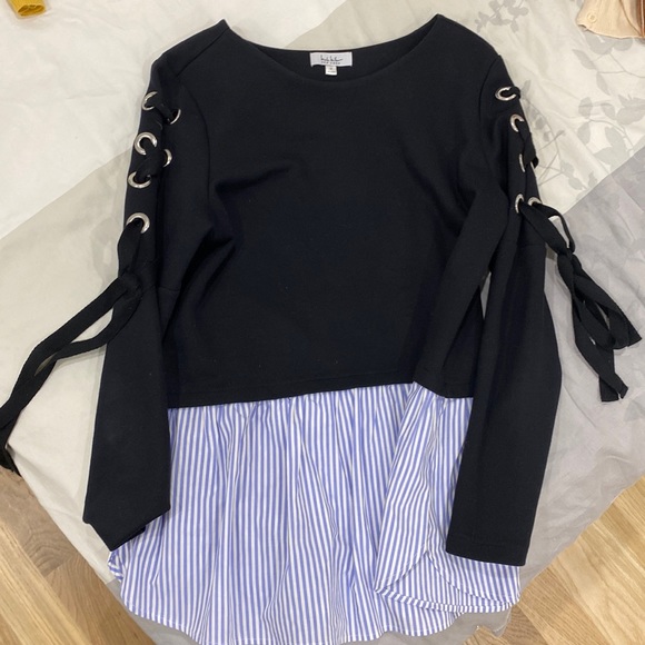Nicole Miller Tops - Nicole miller multi media top